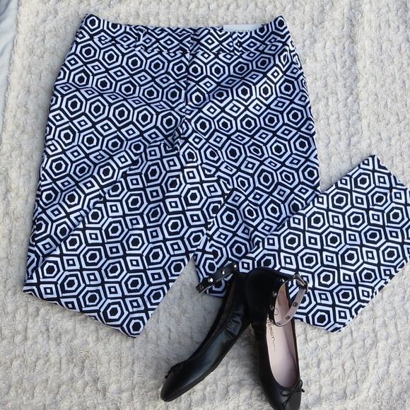 Ann Taylor Pants - NWT*Ann Taylor*8*Ankle Length